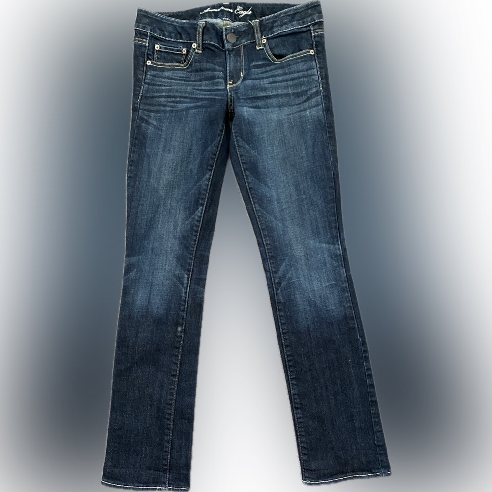American Eagle Stretch Straight Leg Jeans - Size 6 Regular